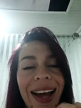 Emi Rosee online show from December 16, 10:48 pm