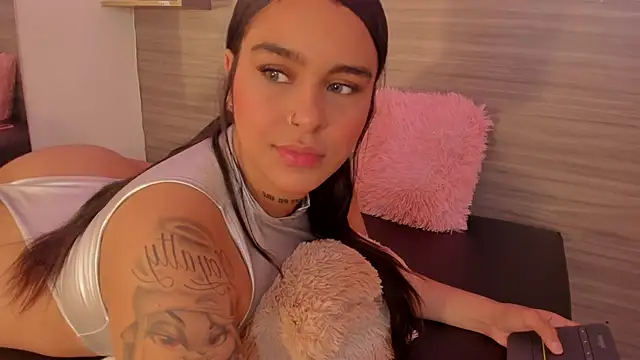 Snapshot of Taylor_walton chatting on November 28, 12:19 pm Taylor walton online show from November 28, 12:19 pm