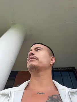 RaySullivan online show from April 17, 4:54 pm