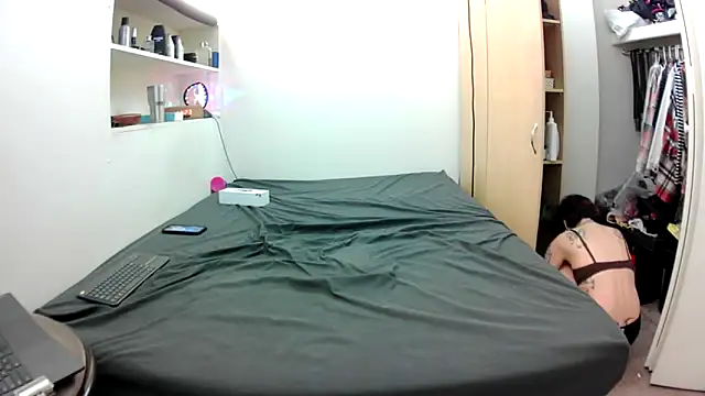 Empress Lilith online show from April 18, 4:22 pm