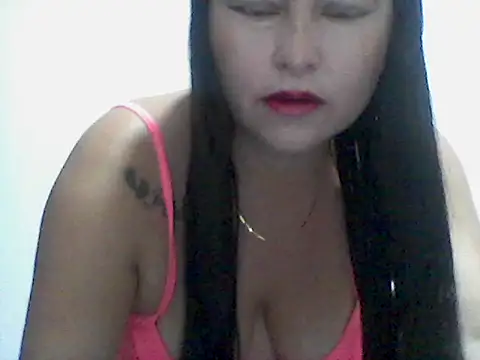 Snapshot of orianaxx01 chatting on November 25, 3:06 am orianaxx01 online show from November 25, 3:06 am