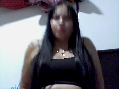 Snapshot of orianaxx01 chatting on July 30, 3:27 am orianaxx01 online show from July 30, 3:27 am