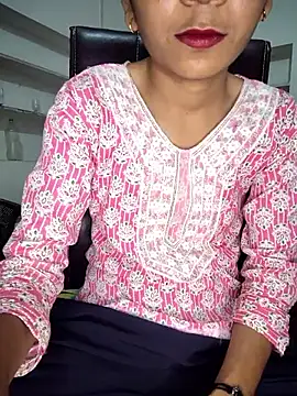 Snapshot of Isha_kumari_69 chatting on May 13, 5:32 pm Isha kumari 69 online show from May 13, 5:32 pm