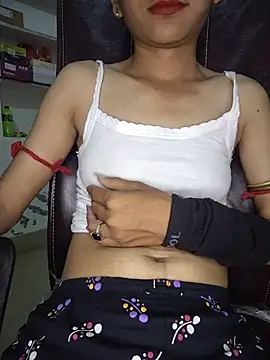 Snapshot of Isha_kumari_69 chatting on May 20, 4:24 pm Isha kumari 69 online show from May 20, 4:24 pm