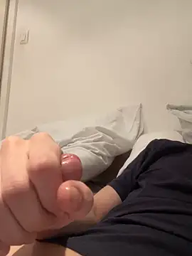 Snapshot of TeenNPlay chatting on February 3, 4:45 pm TeenNPlay online show from February 3, 4:45 pm