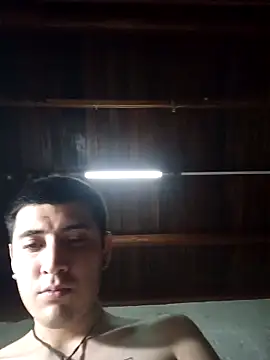 Snapshot of ale-hot21 chatting on November 6, 5:08 am ale-hot21 online show from November 6, 5:08 am