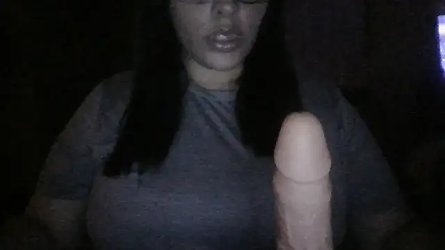 dreamyygirll online show from April 19, 6:02 am