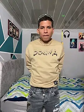 Mike and Rayan online show from March 1, 2:02 am