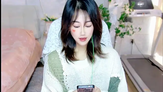 tutumissy online show from November 27, 6:48 am