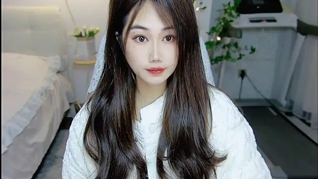 tutumissy online show from December 4, 1:09 pm