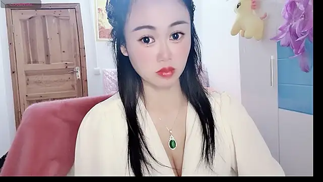 Xiaojuan61 online show from December 2, 11:15 am