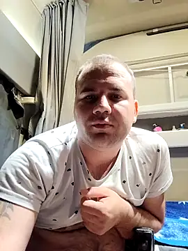 Snapshot of Chubbytop454 chatting on November 29, 10:46 pm Chubbytop454 online show from November 29, 10:46 pm