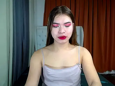 furry puss online show from June 3, 2:03 am