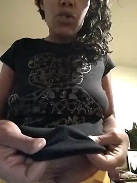 Snapshot of SITHANDRAH chatting on November 24, 7:19 am SITHANDRAH online show from November 24, 7:19 am