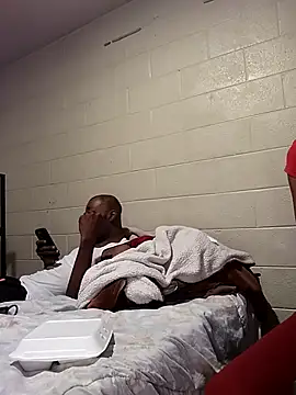 Snapshot of SITHANDRAH chatting on December 19, 12:39 am SITHANDRAH online show from December 19, 12:39 am