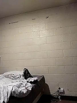 Snapshot of SITHANDRAH chatting on January 12, 4:18 am SITHANDRAH online show from January 12, 4:18 am