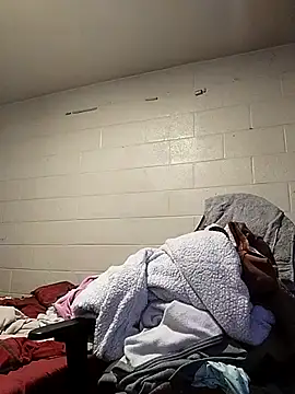 Snapshot of SITHANDRAH chatting on February 26, 12:42 am SITHANDRAH online show from February 26, 12:42 am