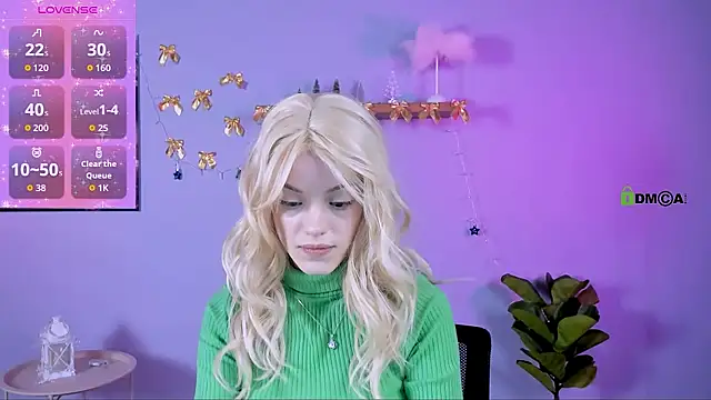 mia starrr  online show from January 14, 9:48 am