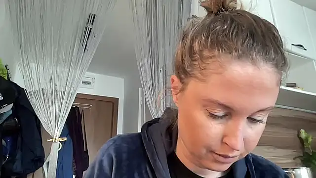 Ameli8 online show from March 27, 12:38 pm