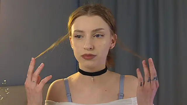 cuteloony online show from November 7, 4:01 am