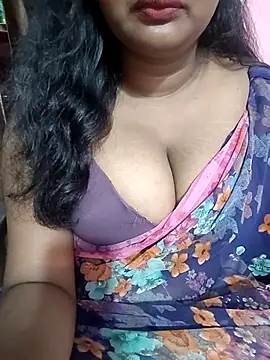 Snapshot of Keerthee_ chatting on November 8, 5:34 pm Keerthee online show from November 8, 5:34 pm