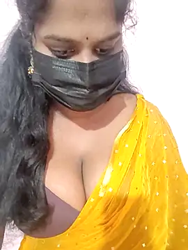 Snapshot of Keerthee_ chatting on November 16, 5:57 am Keerthee online show from November 16, 5:57 am