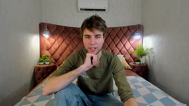 JonnahHell online show from November 9, 1:42 pm