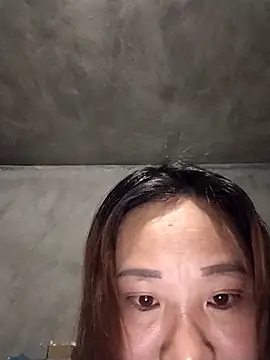 Snapshot of MINSSA502 chatting on December 13, 9:20 pm MINSSA502 online show from December 13, 9:20 pm