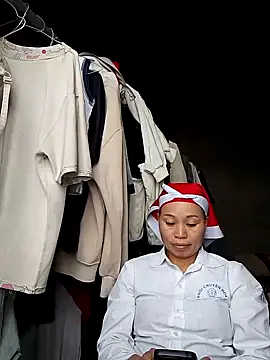 Snapshot of Karen_china chatting on November 9, 4:11 am Karen china online show from November 9, 4:11 am