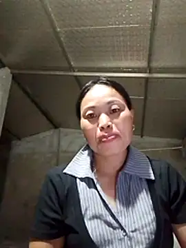 Snapshot of Karen_china chatting on November 12, 3:01 pm Karen china online show from November 12, 3:01 pm