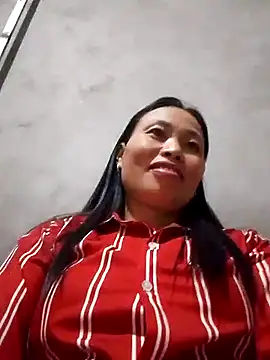 Snapshot of Karen_china chatting on November 17, 11:38 am Karen china online show from November 17, 11:38 am