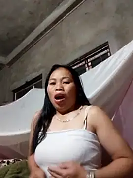 Snapshot of Karen_china chatting on November 25, 9:37 pm Karen china online show from November 25, 9:37 pm