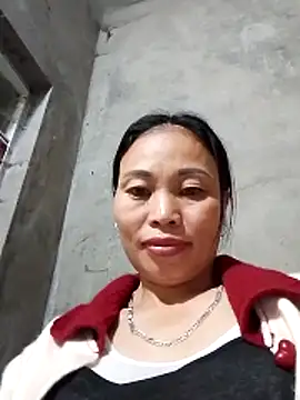 Snapshot of Karen_china chatting on December 16, 11:59 am Karen china online show from December 16, 11:59 am