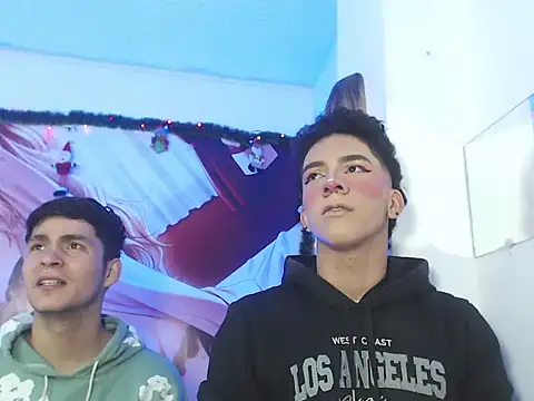 Snapshot of Lovers_Spicy chatting on December 4, 2:15 pm Lovers Spicy online show from December 4, 2:15 pm