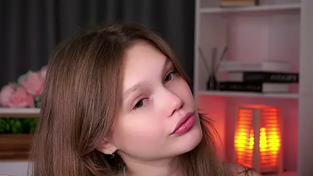 BrookeDyce online show from November 9, 8:01 am