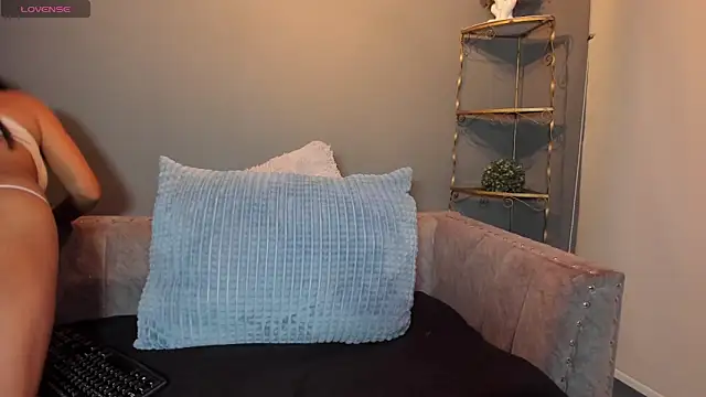 Niina26 online show from November 21, 3:49 am