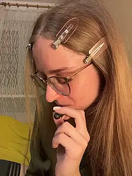 EveLunny online show from January 13, 1:00 am