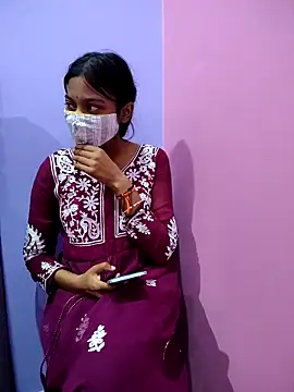 Student12th online show from November 8, 4:40 pm