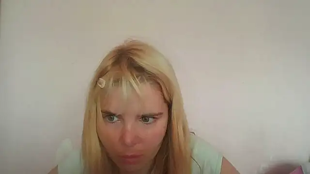 HornyElena online show from July 1, 8:16 am
