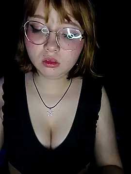 Snapshot of Michi_sauria1 chatting on November 24, 9:47 pm Michi sauria1 online show from November 24, 9:47 pm