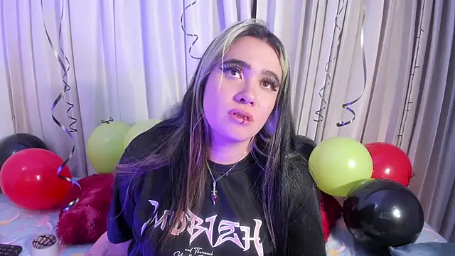 Lilith Zenith  online show from March 6, 4:09 am