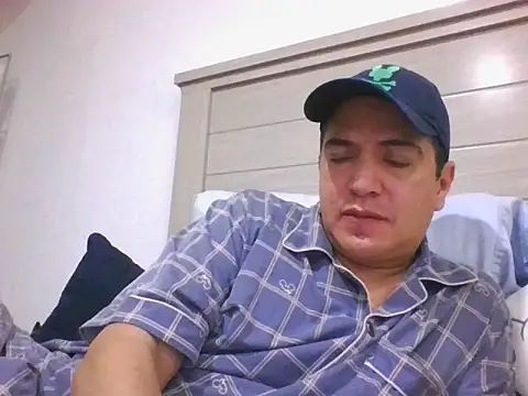 yayo 33 online show from November 10, 2:32 am