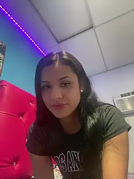 Chiquinquira3 online show from November 26, 4:46 am