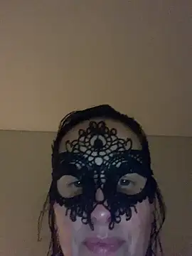 massagistahotbrunette online show from March 2, 9:54 pm