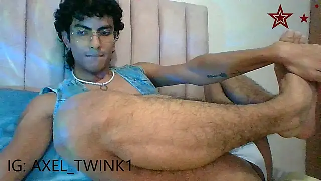 axel love13 online show from January 15, 10:46 pm