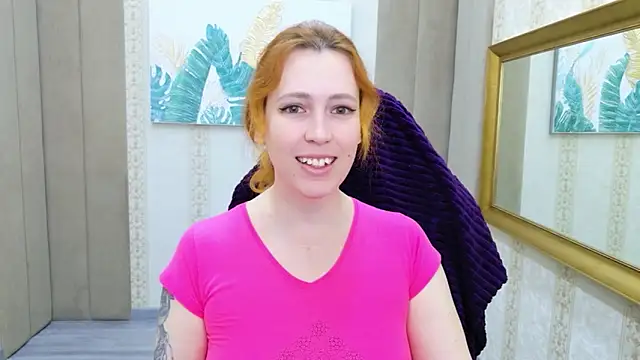 Snapshot of Evie_Berret chatting on November 26, 10:38 am Evie Berret online show from November 26, 10:38 am