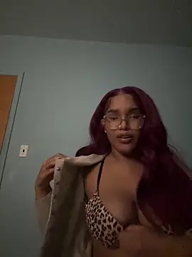 exotichoneyy online show from November 6, 5:08 am