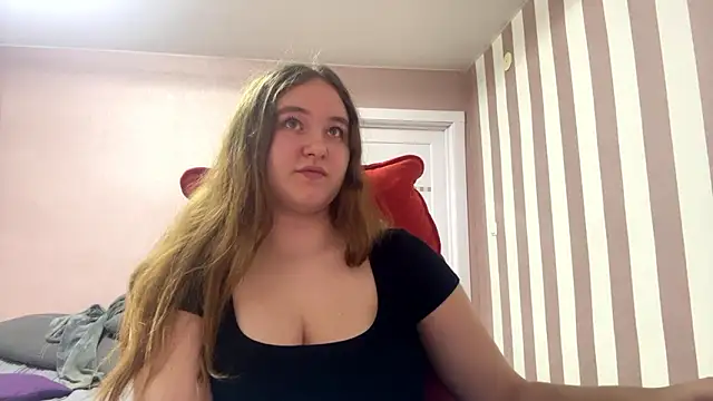 Snapshot of BabyBlissxx chatting on February 28, 11:17 pm BabyBlissxx online show from February 28, 11:17 pm