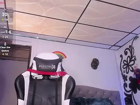 couple-hothot online show from November 6, 9:37 pm