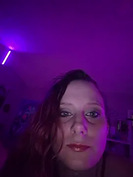 Snapshot of GemmaJustice1127 chatting on March 7, 10:45 am GemmaJustice1127 online show from March 7, 10:45 am